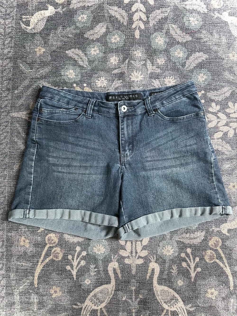 Salt Works Medium Rise Denim Shorts Size 8 Blue Cuffed Hem